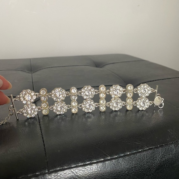 ADJUSTABLE COSTUME BRACELET 😍 - Picture 2 of 3